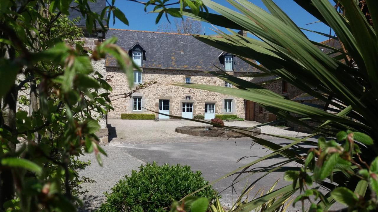 Manoir De La Ville Marie Hirel 外观 照片