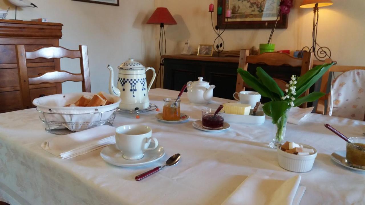 Manoir De La Ville Marie Hirel 外观 照片